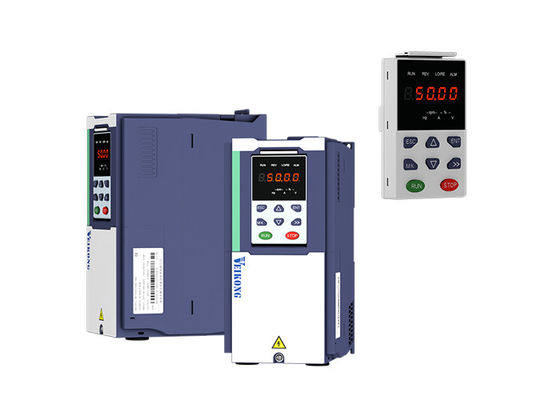 220V / 380V การป้องกันพลังงานเข้า ปั๊มพลังงานแสงอาทิตย์ระยะเดียว Inverter
